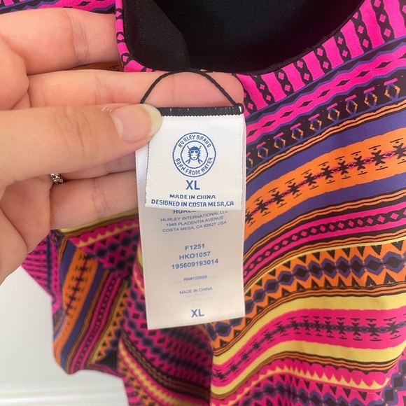 Hurley surf UPF 50+ cheeky high cut one piece swimsuit colorful stripes | XL - Picture 8 of 8